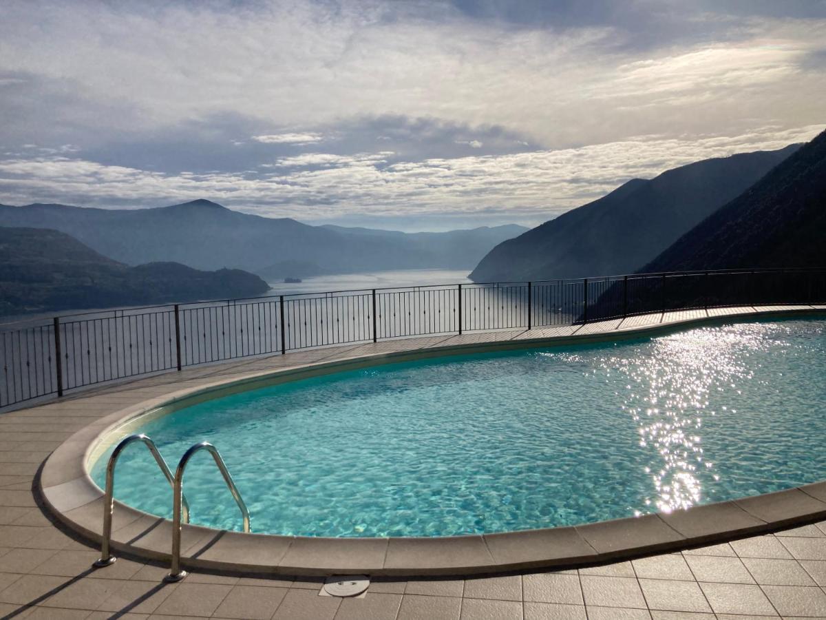 Appartamento Grande Terrazza Vista Lago Parzanica Exterior photo