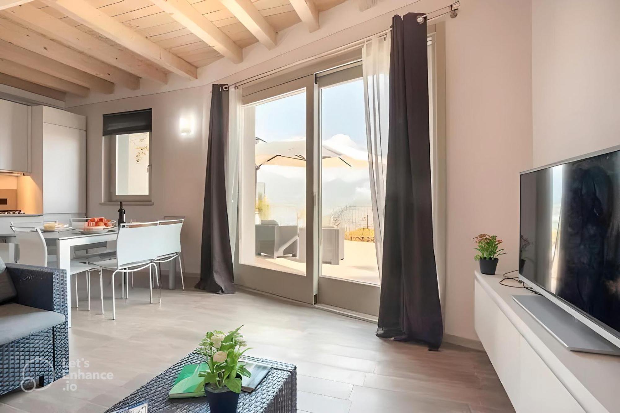 Appartamento Grande Terrazza Vista Lago Parzanica Exterior photo